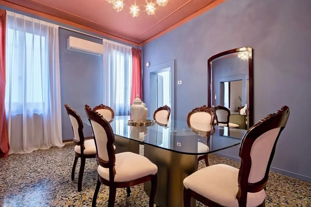 The Arsenal Large Apartment - photo 42