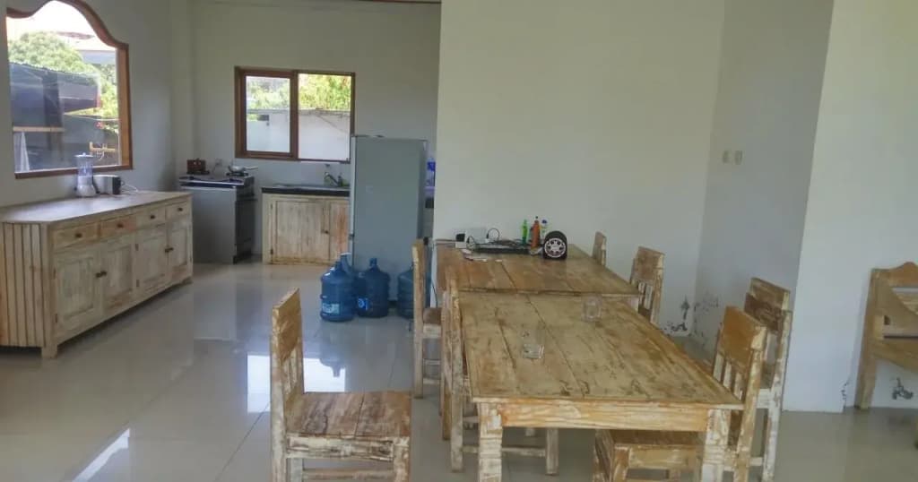 Berawa Beach Garden Hostel - photo 10