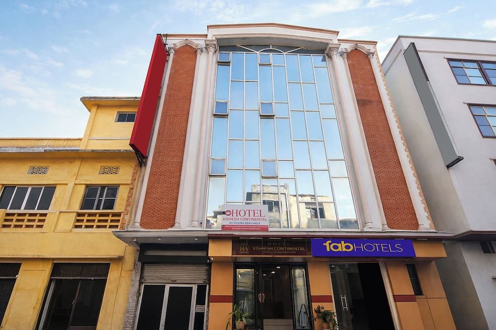 Fabhotel Vishesh Continental - photo 1