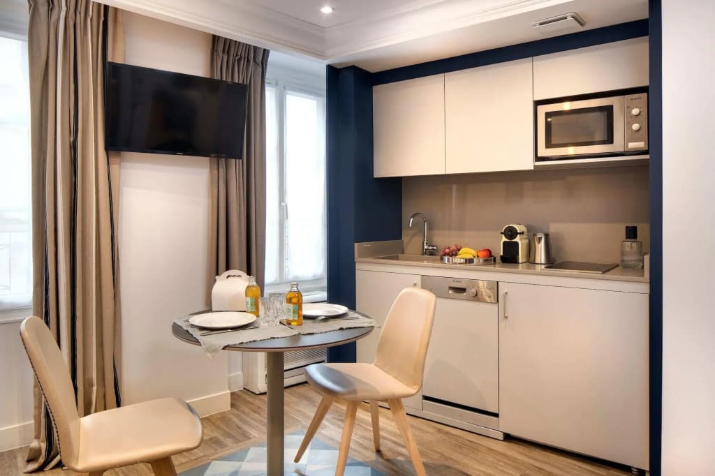 Serotel Suites - photo 30
