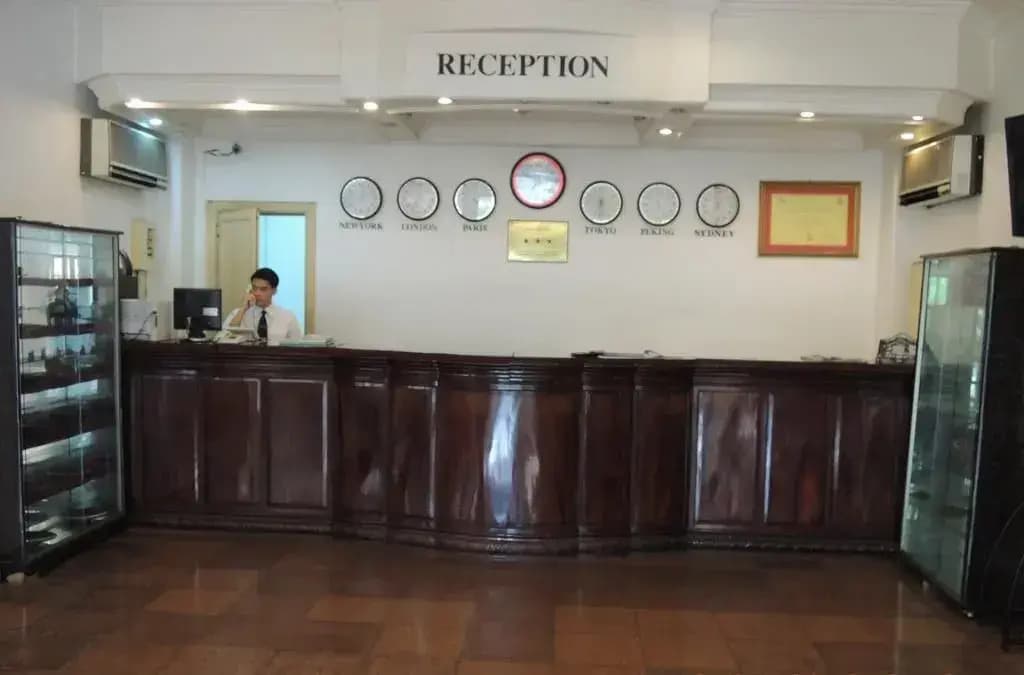 Trade Hotel Lake View - photo 11