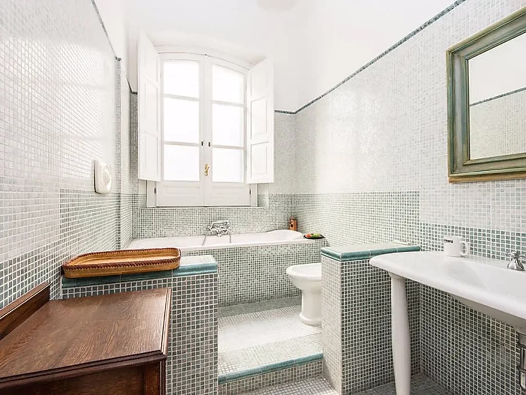 Vatican Luxury Apt - photo 8