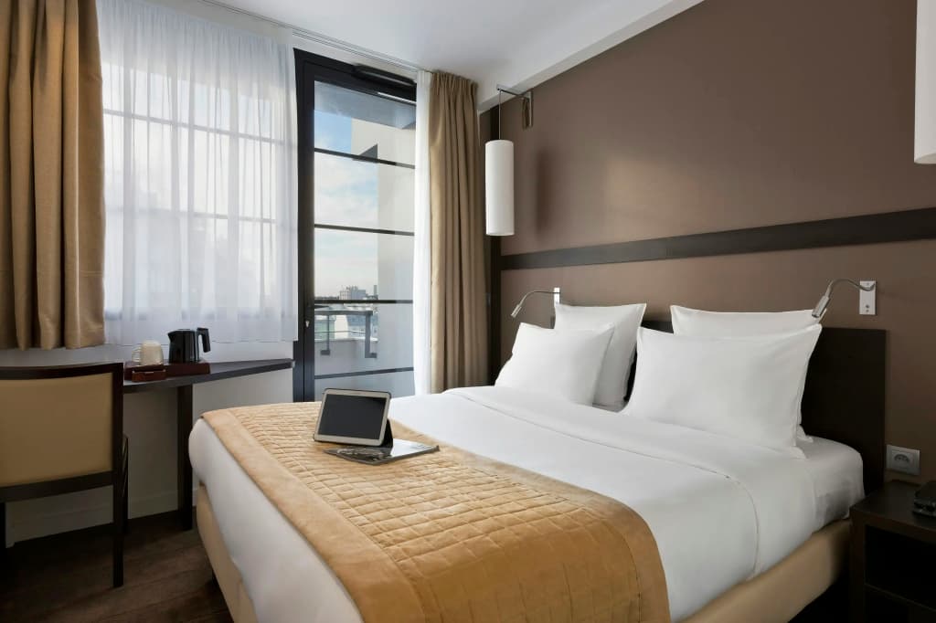 Simon's Boutique Hotel - photo 2