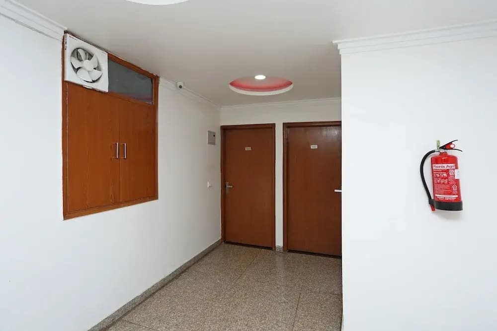 OYO 8968 Hotel Le Comfort - photo 12