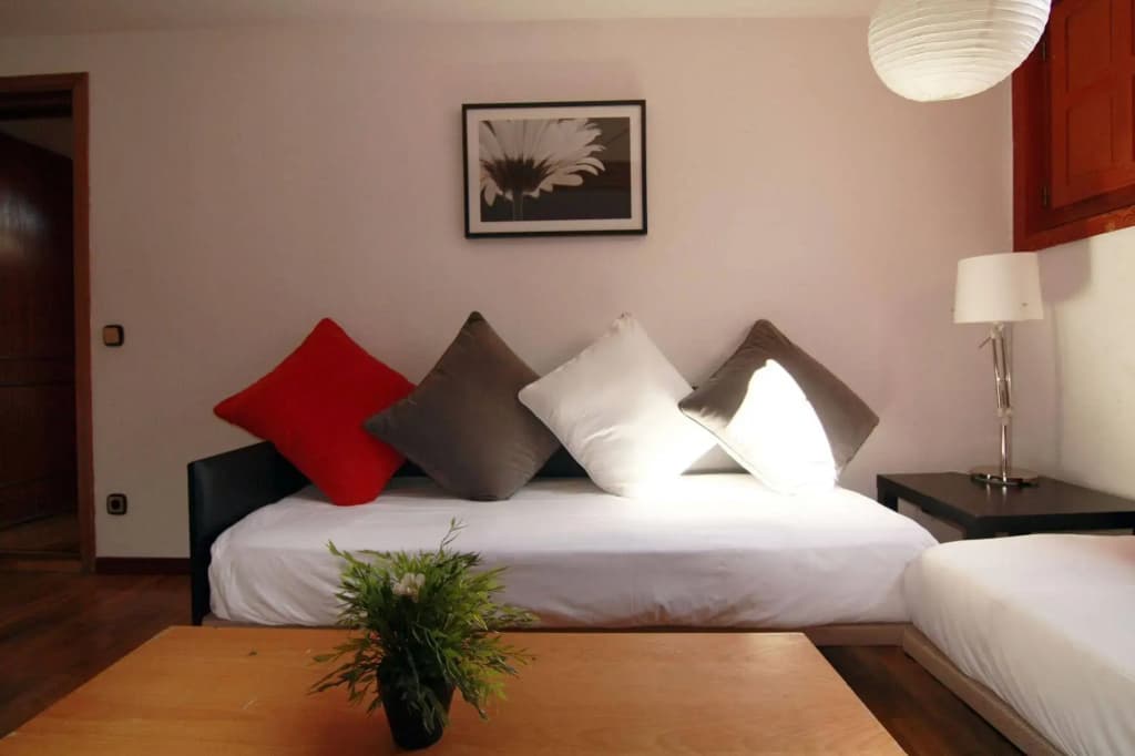 Sol Mayor Apartments - photo 2
