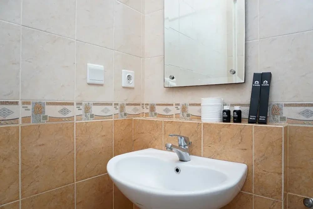 Spacious 3BR MOI Apartment Kelapa Gading - photo 7