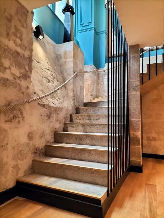 Peyris Opera Hotel - photo 17