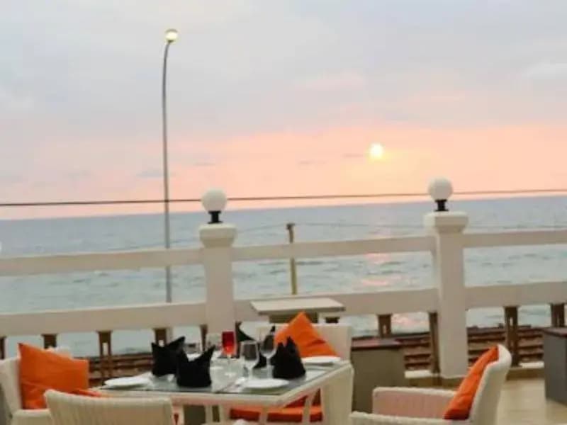 Lazaani Hotel Colombo - photo 8