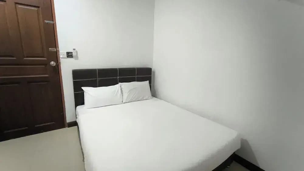 Natol Homestay - Kenyalang Park - photo 21
