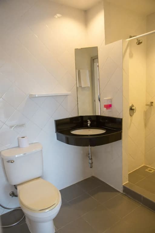 Hotel de Karon - photo 8
