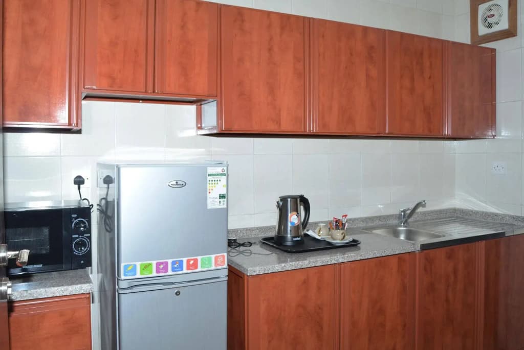 Al Khaleej Plaza Hotel Apartments - photo 15