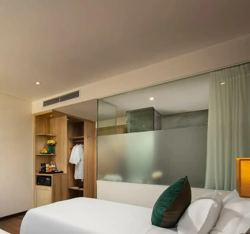 Green Suites Hotel Ha Long - photo 4