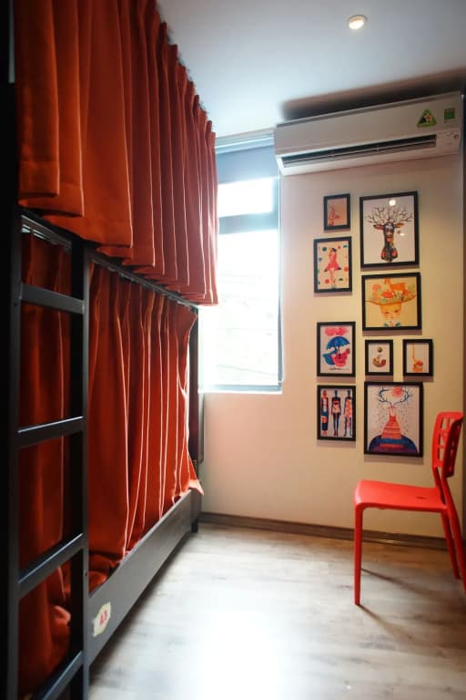 V Hostel - photo 8