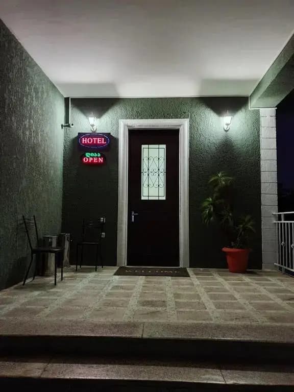 Hotel Legi - photo 2