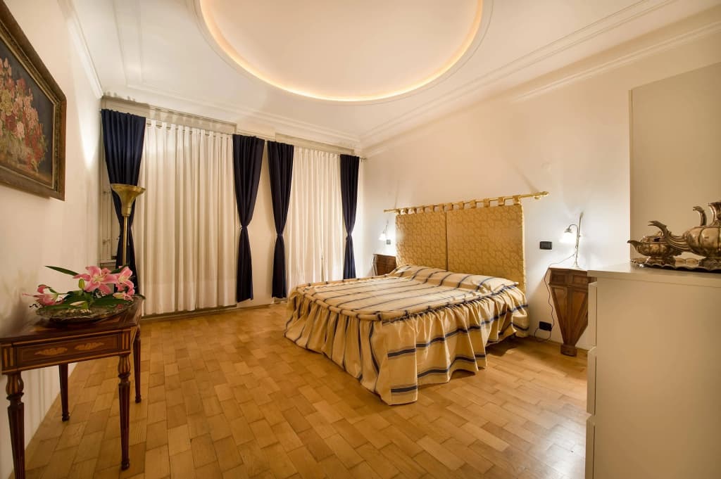 Hotel Bologna - photo 4
