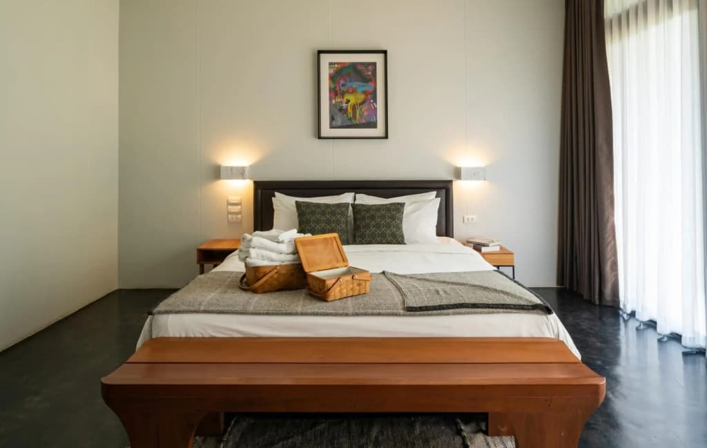 Cherlock Hotel - photo 4