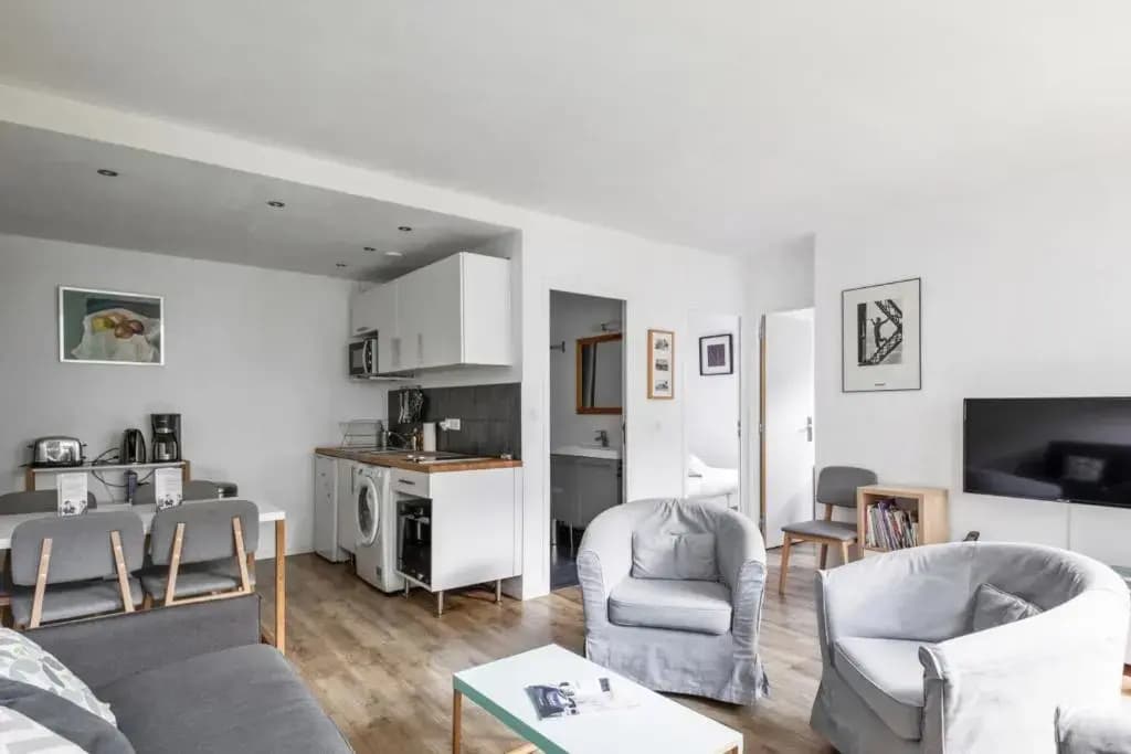 Sunny & quiet 2br near the Eiffel Tower Invalides Beaugrenelle Welkeys - photo 6