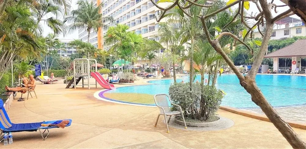 Fully Equipped Studio Apartment View Talay 1 Pattaya - photo 18