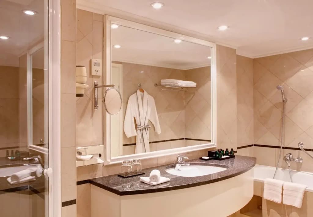 Sofitel Budapest Hotel - photo 10