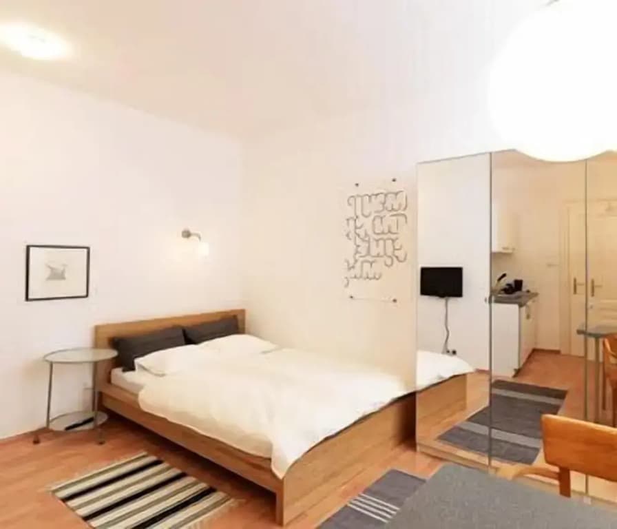 Kaiser Apartments - photo 3