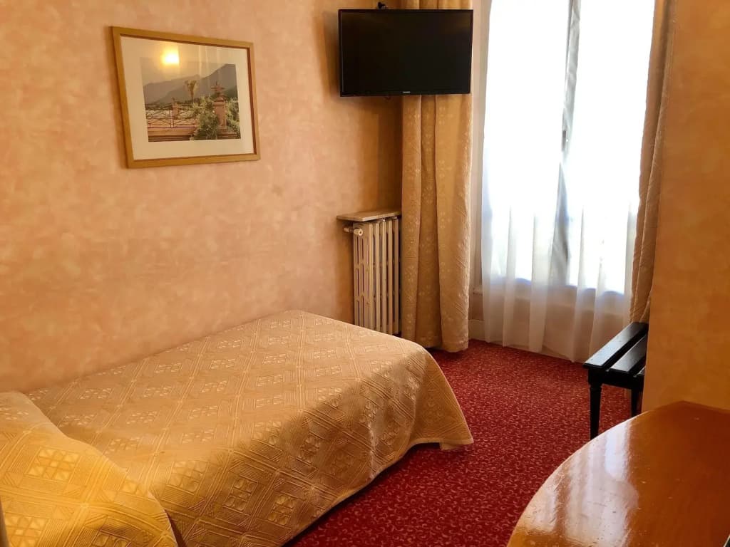 Hotel Busby - photo 3