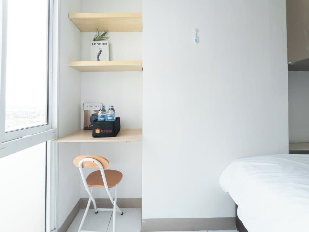 Comfy And Neat Studio At Tokyo Riverside Pik 2 Apartment Near Tokyo Hub - photo 4