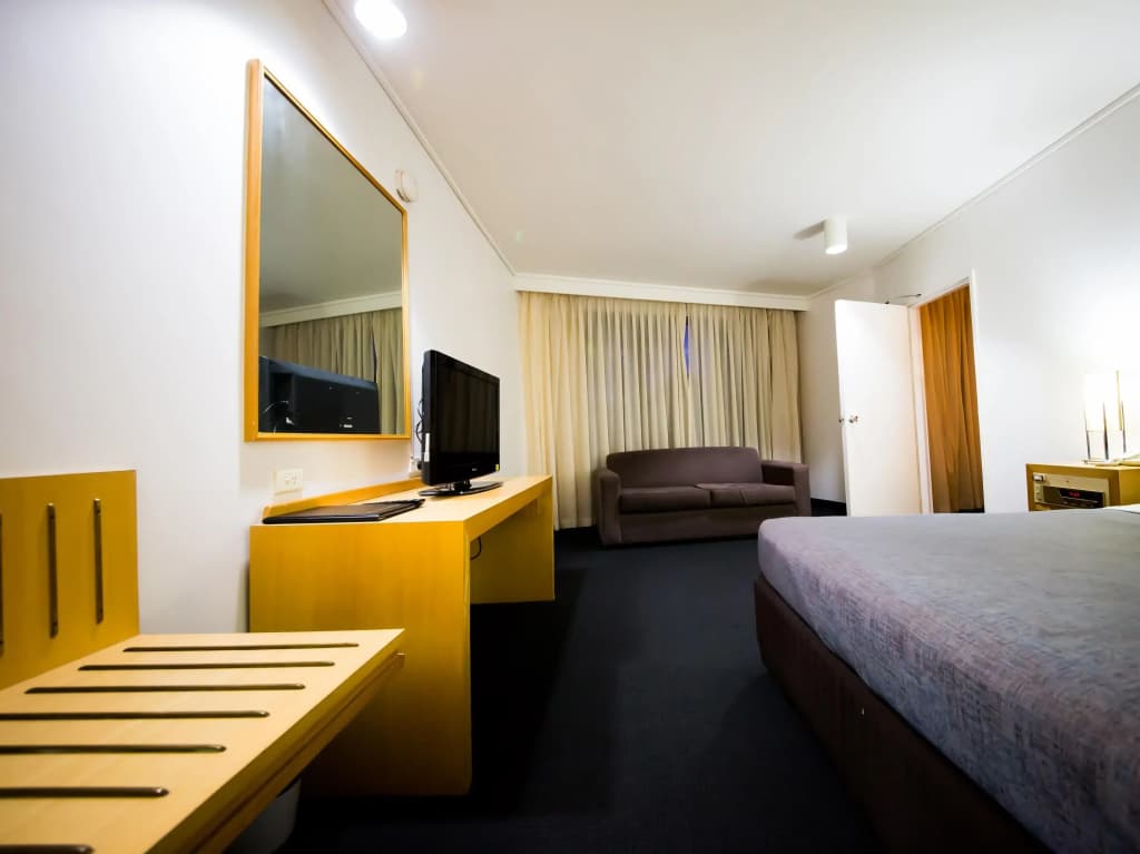 Sandown Regency - main photo