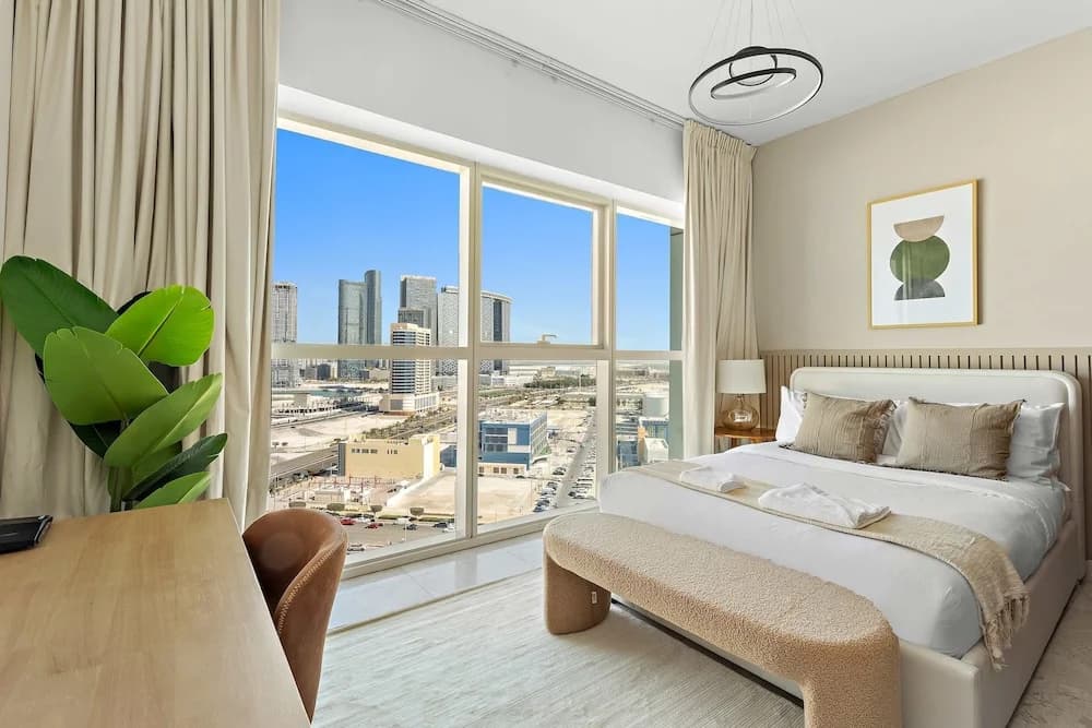 Silkhaus Luxury 2BR in Marina Heights Near Canal - photo 6