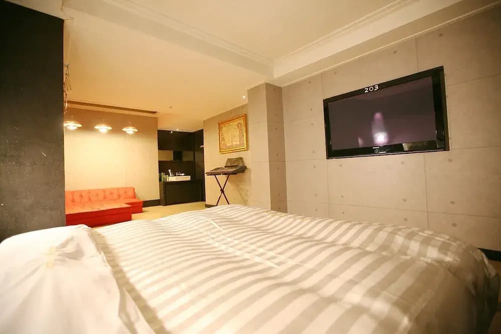 Hotel Mare Gangnam - photo 4