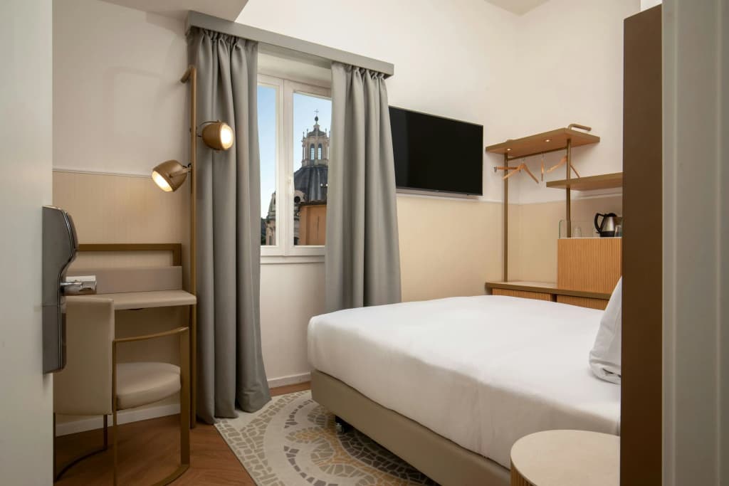 Cosmopolita Rome Colosseum, Tapestry Collection by Hilton - photo 4