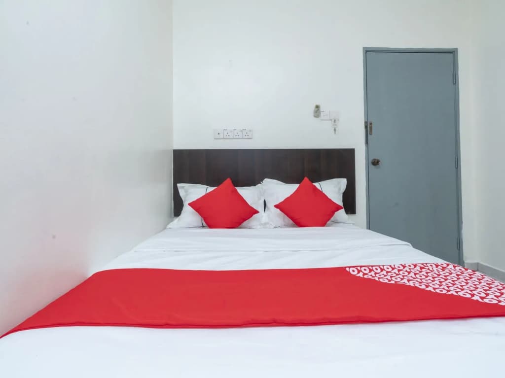 Fully Hotel Desa Tebrau - photo 3