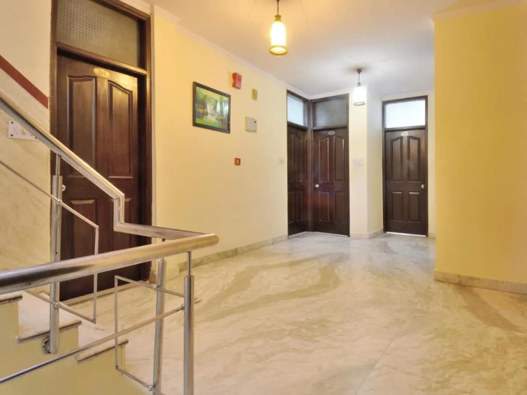 The Gold Inn Paharganj - photo 35