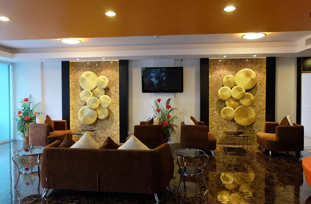 Phuket Seaview Resotel - photo 1