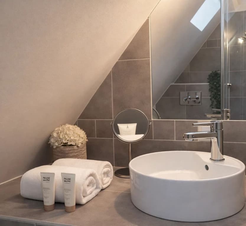 1531 Bourgeois - photo 7