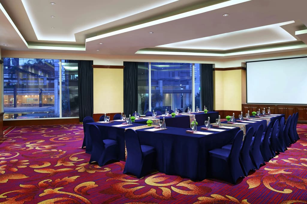 The Ritz-Carlton Jakarta, Mega Kuningan - photo 37