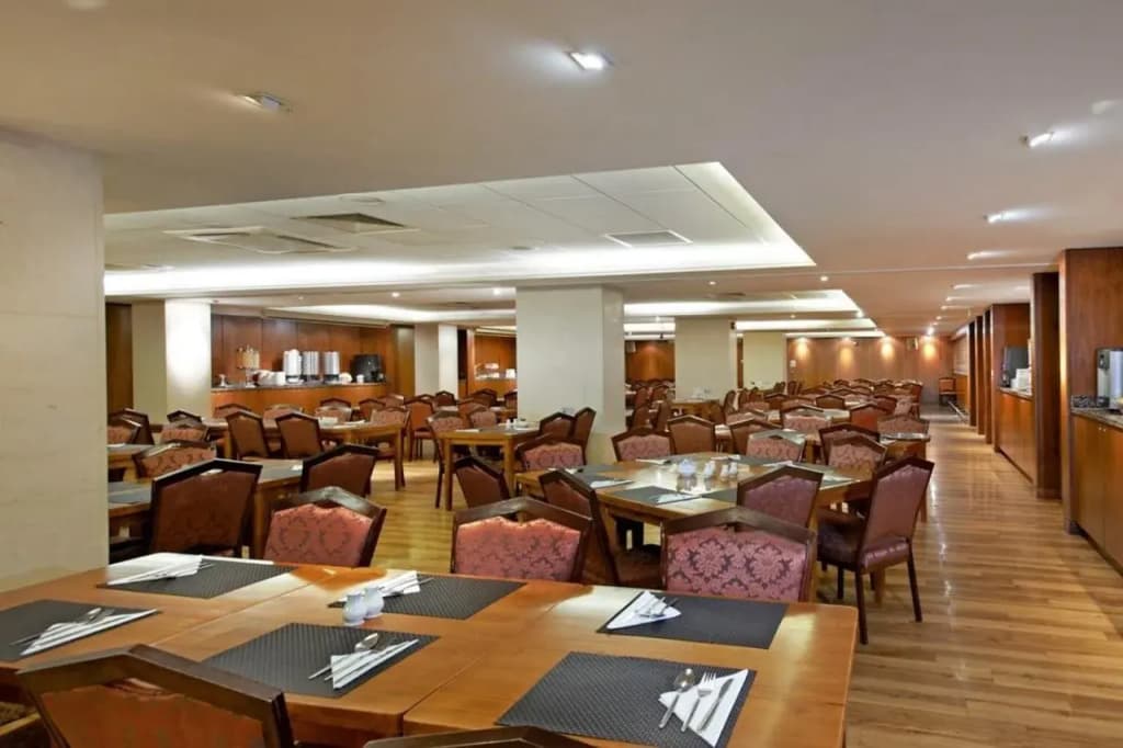 Central Park Hotel - photo 26