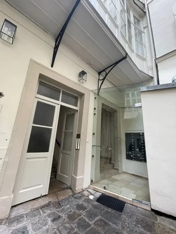 Ambiente Wohnung am Stephansplatz - photo 1