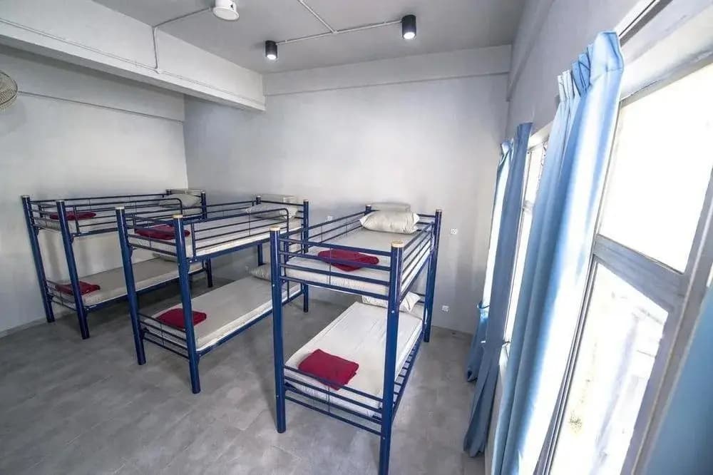 iM4U Hostel - photo 4
