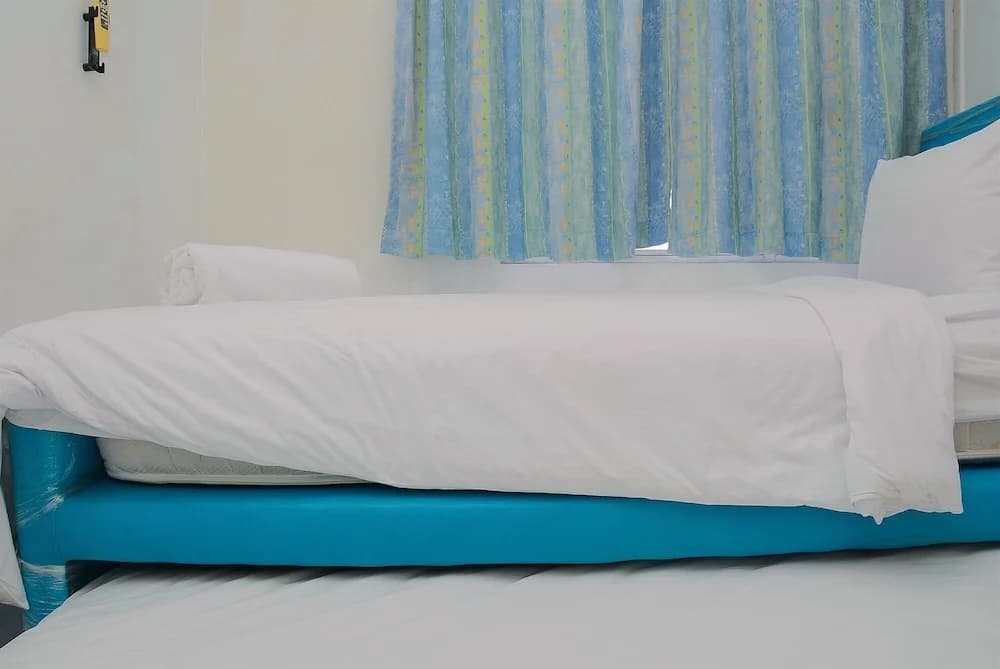 Comfort 1BR with Study Room Menteng Square Apartment - photo 2