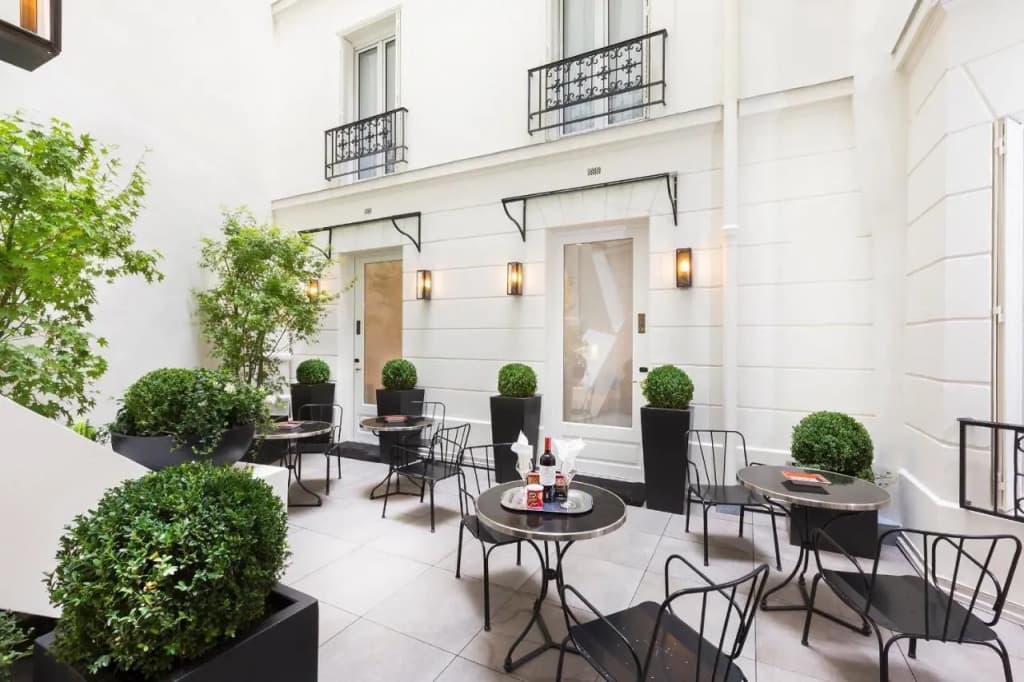Hotel Balmoral - photo 28