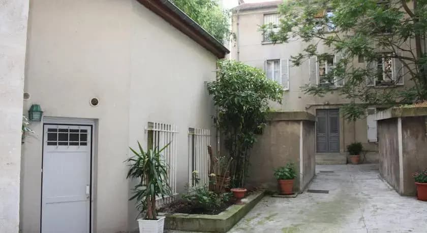 Eiffel Tower Lourmel Residence - photo 14