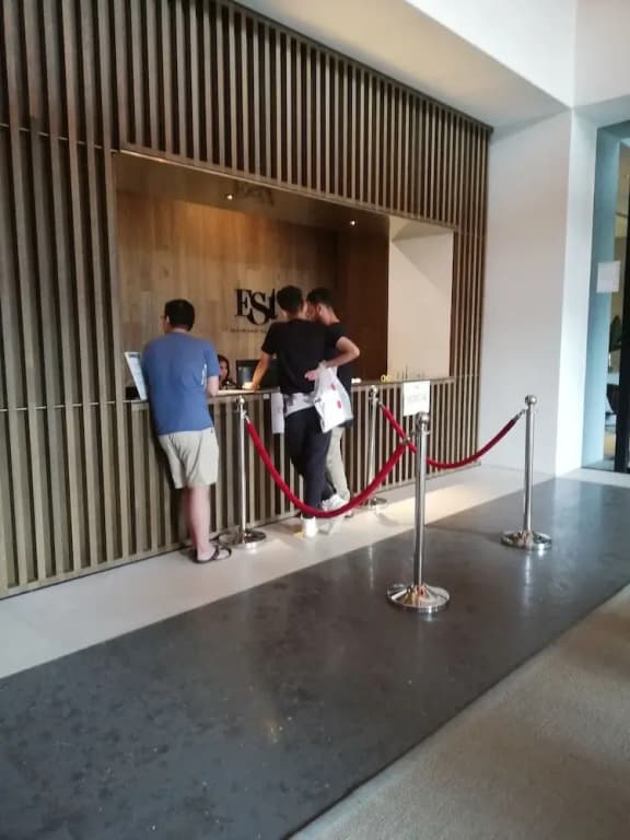 The Establishment Suite by De Space - photo 22
