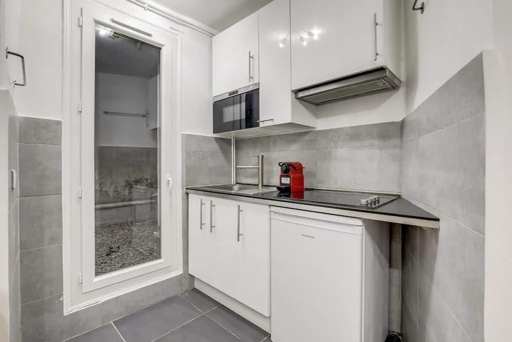Magnificent Apartment Near Republique - photo 8