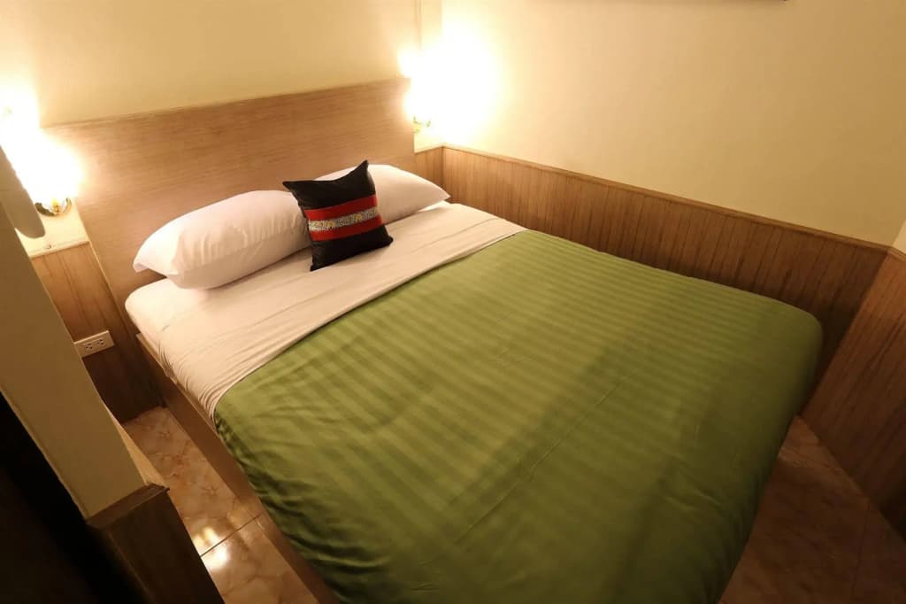 Sukhumvit 20 Guest House - photo 5
