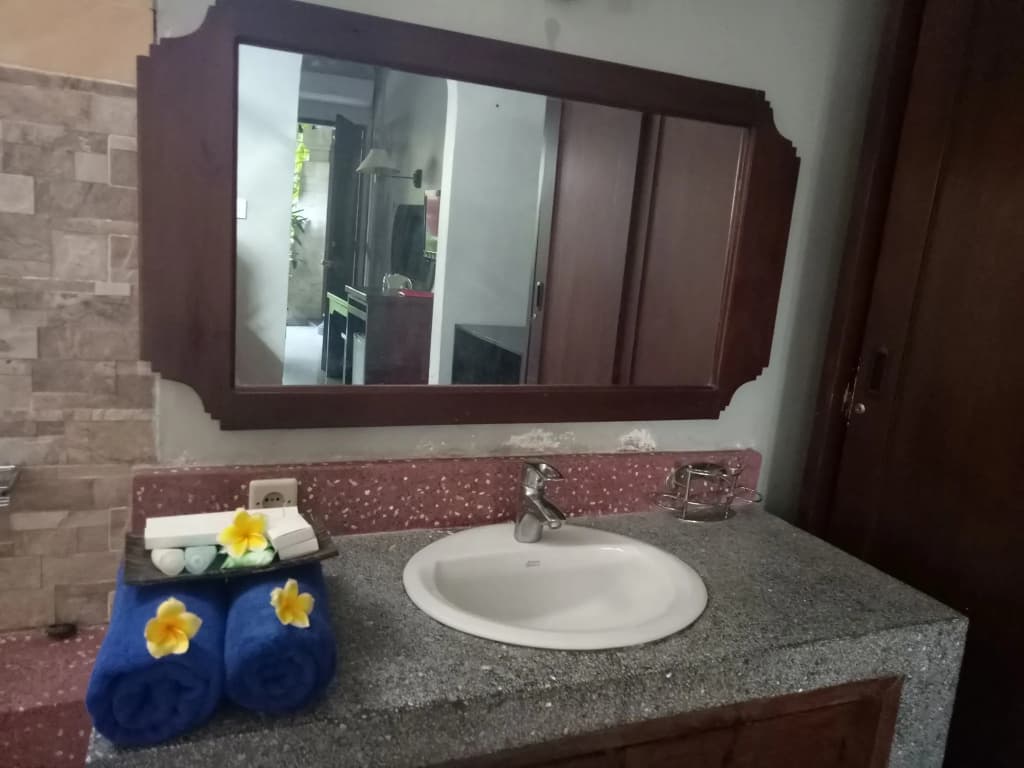 Taman Ayu Legian Hotel - photo 10