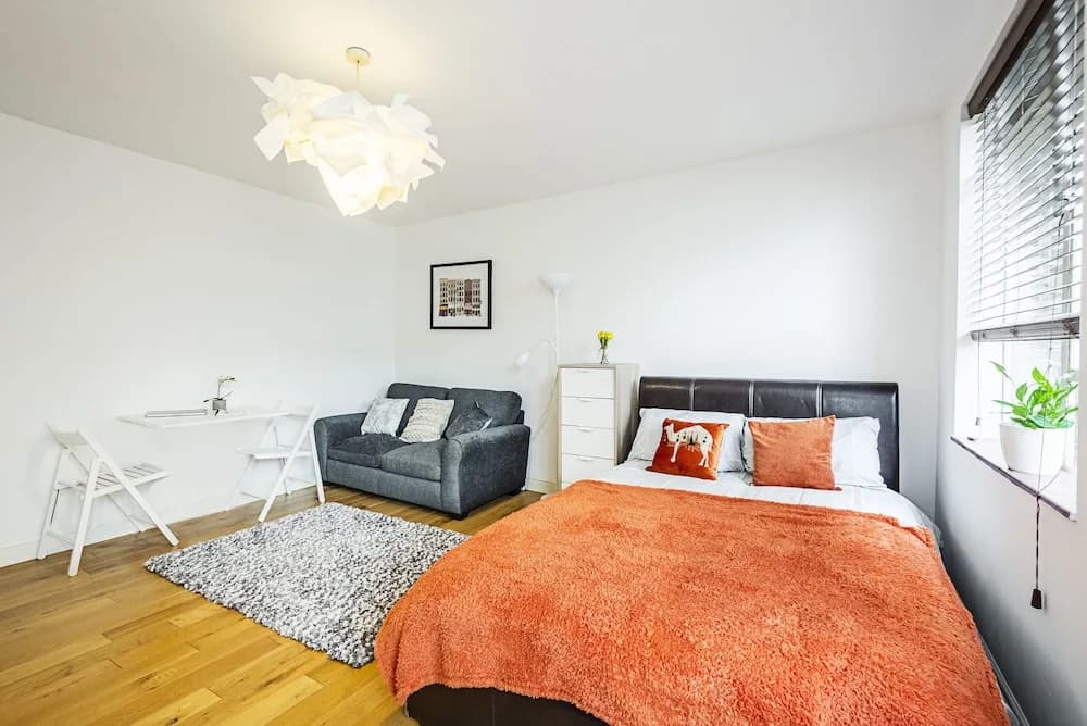 Studio Flat near Victoria Station - photo 2