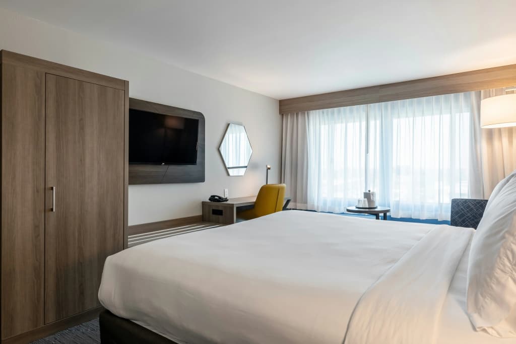 Holiday Inn Express Van Nuys by IHG - photo 22