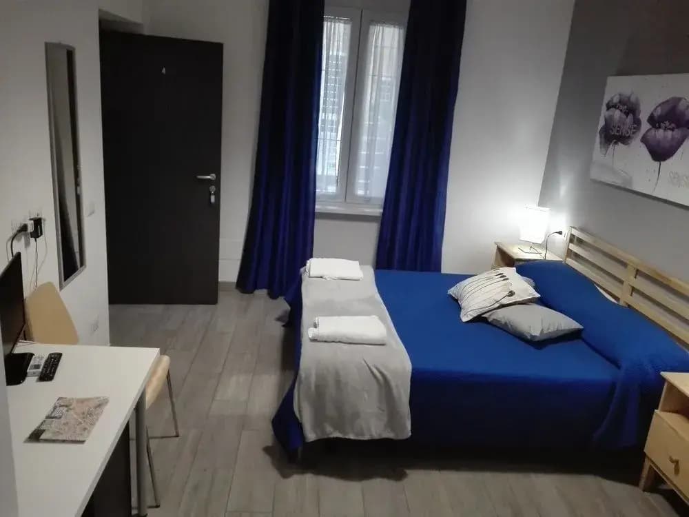 Lotus Rooms in Rome - photo 3