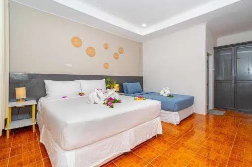 Lanta Beach Resort - photo 3