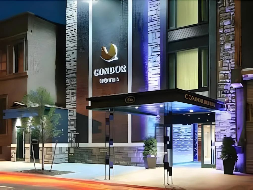 Aura Hotel Brooklyn - photo 1